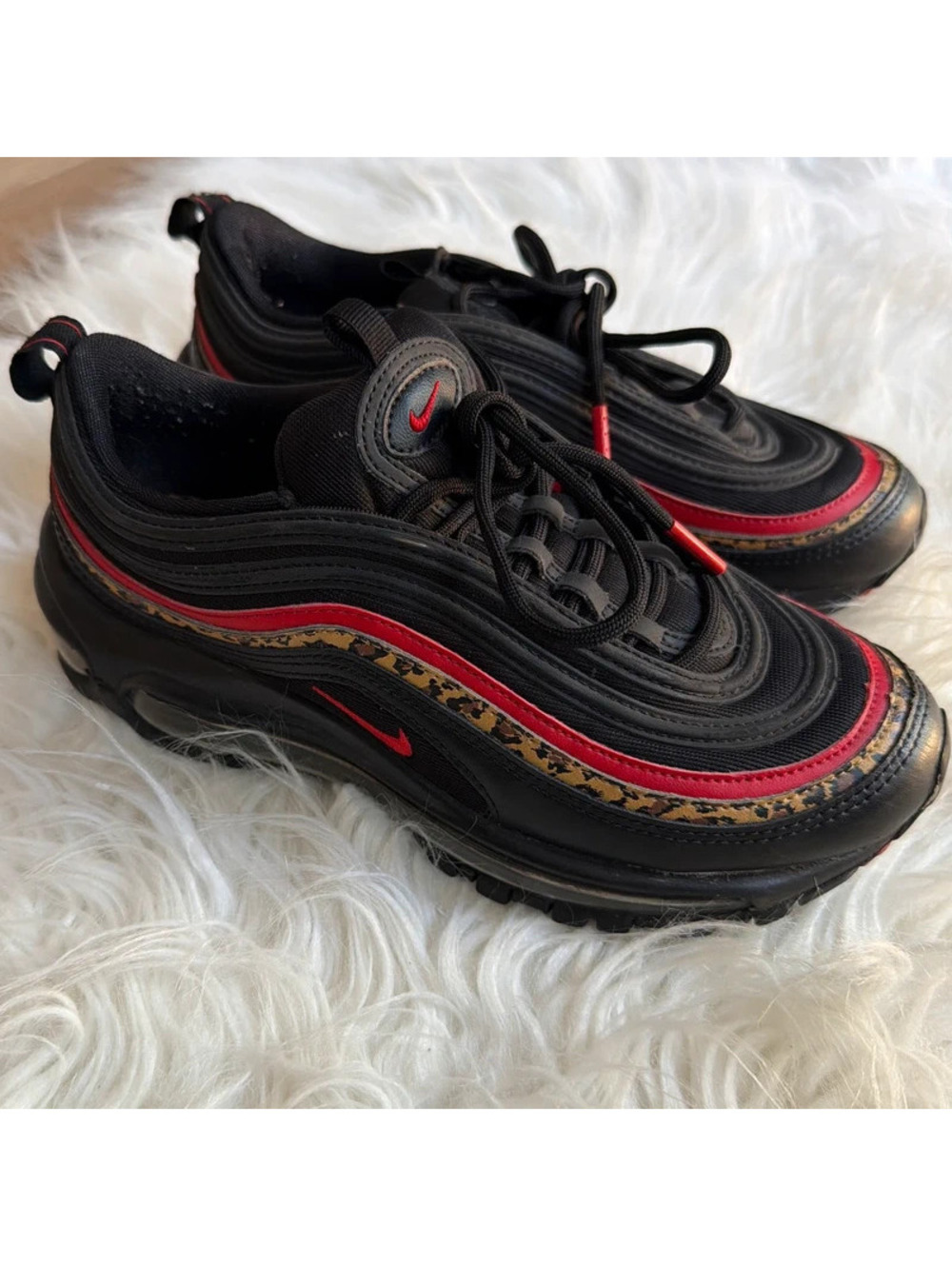 Nike Air Max 97 black & red trainers size 7